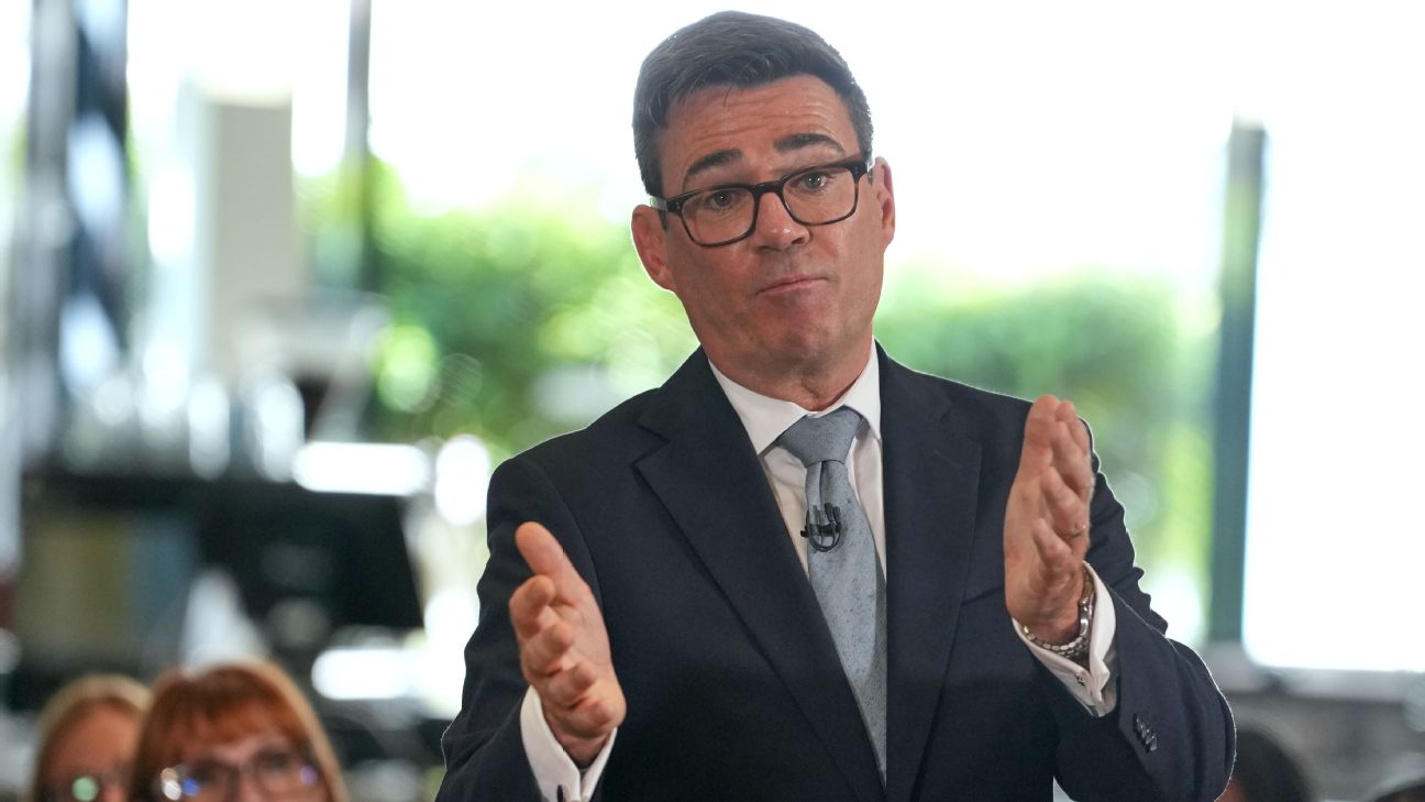 英首相伯恩厄姆要求因凡蒂诺辞职，反对出售世界杯股份